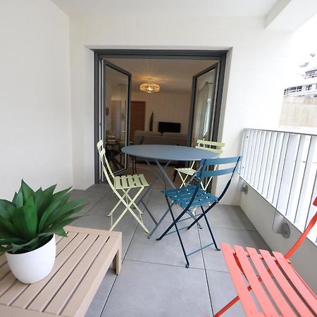 Le Lac Au Bout De La Rue - Garage Et Balcon A Deux Pas Du Centre Annecy Ngoại thất bức ảnh