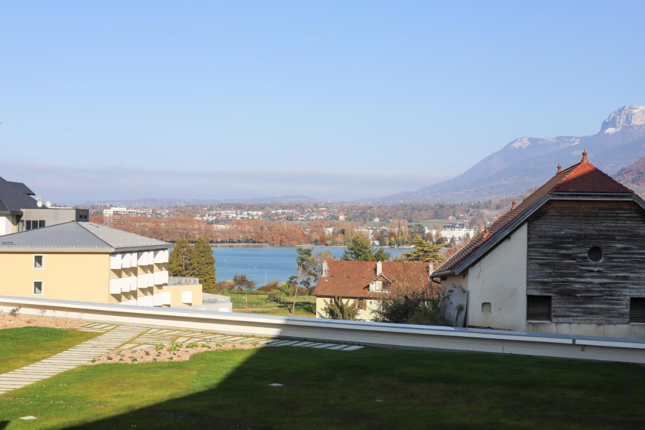 Le Lac Au Bout De La Rue - Garage Et Balcon A Deux Pas Du Centre Annecy Ngoại thất bức ảnh