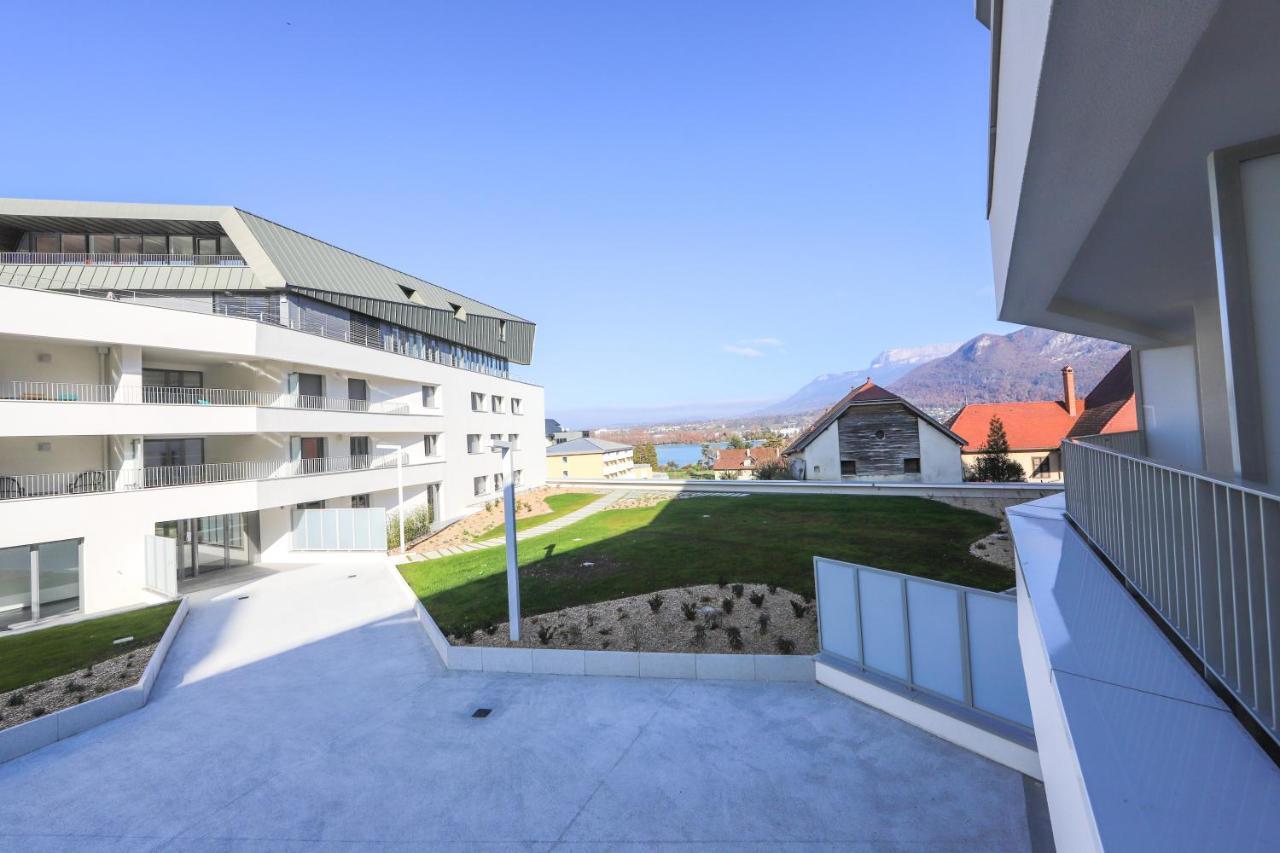 Le Lac Au Bout De La Rue - Garage Et Balcon A Deux Pas Du Centre Annecy Ngoại thất bức ảnh